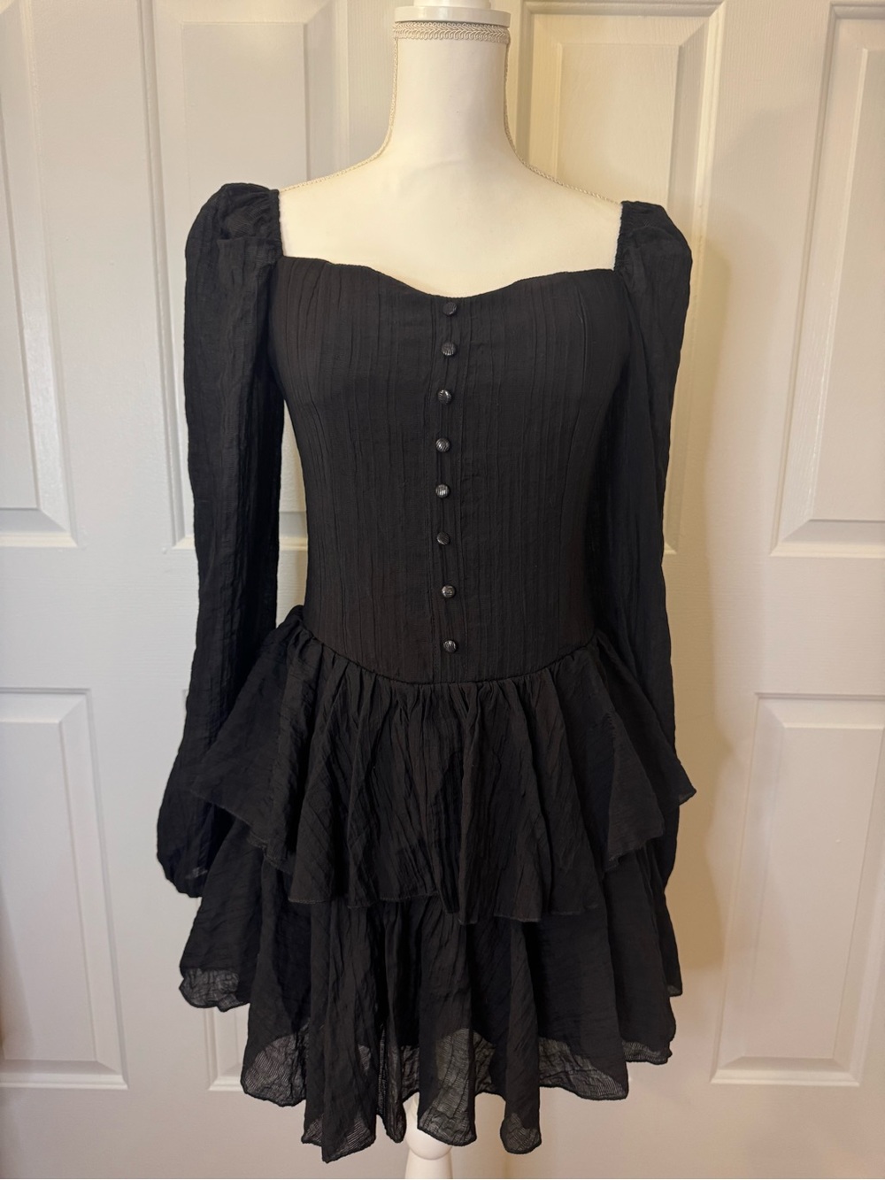 Black Long-Sleeve Tiered Mini Dress Witchy Costume - Picture 3 of 7
